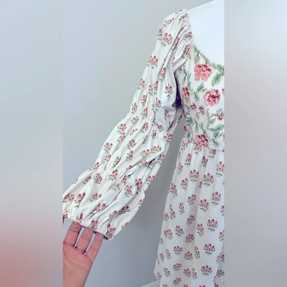 Smith & Quinn Women's Off White Floral Dress with Long Bishop Sleeves US Medium - Picture 5 of 8